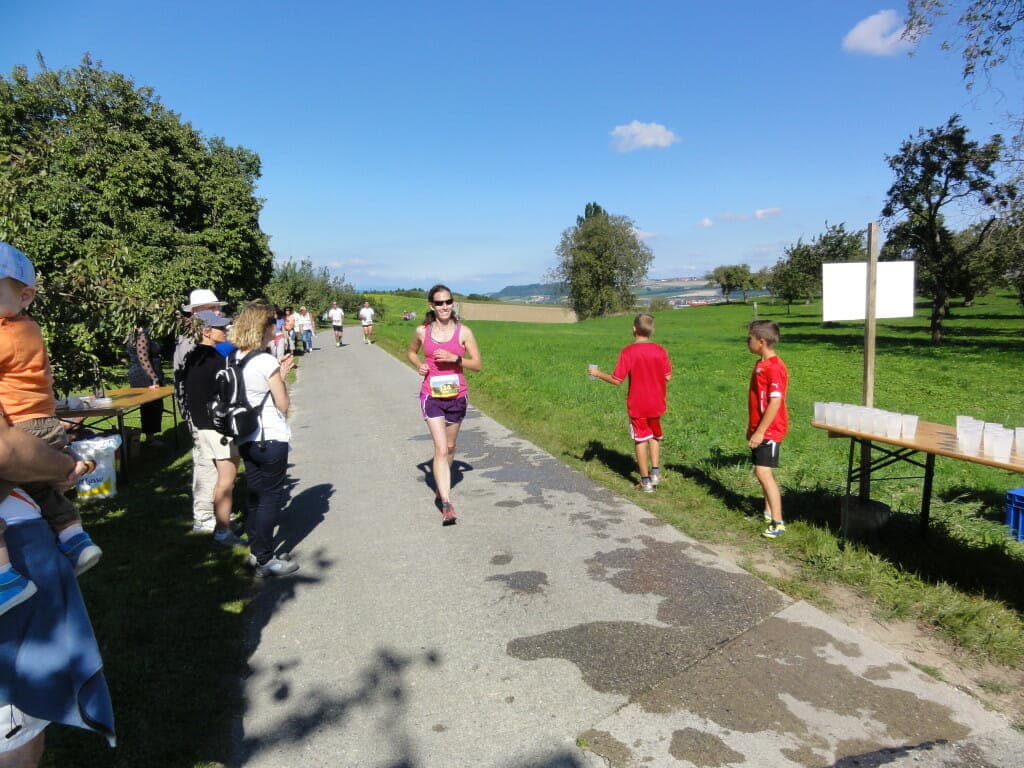 Running through a dégustation station