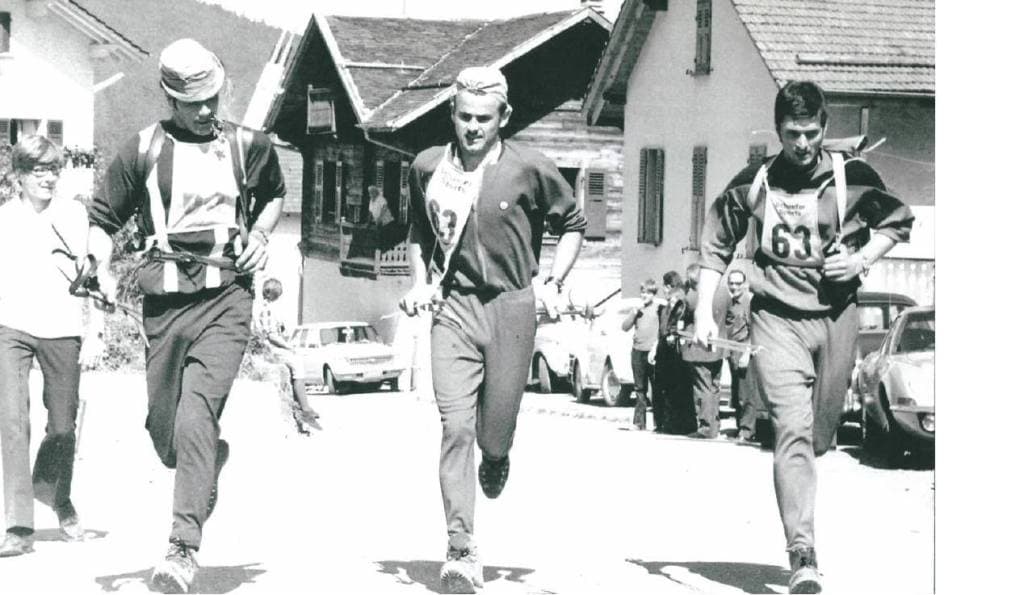 André Caillet-Bois crosses the finish line in Vérossaz in the 1969 edition of the race.