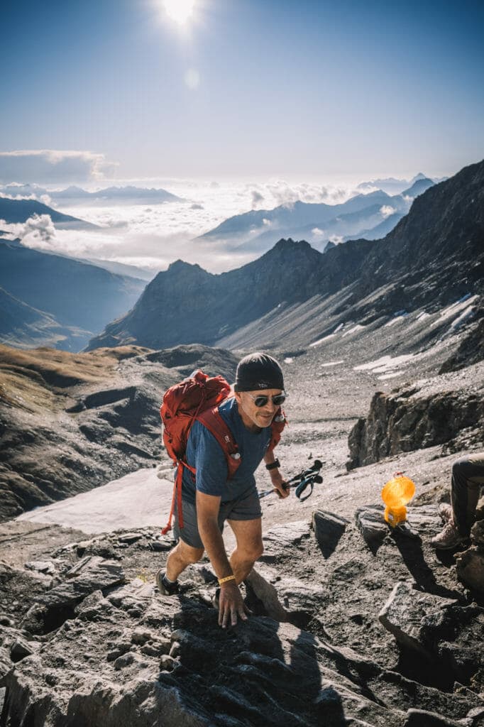 Coming to Col Malatra during Tor des Geants.