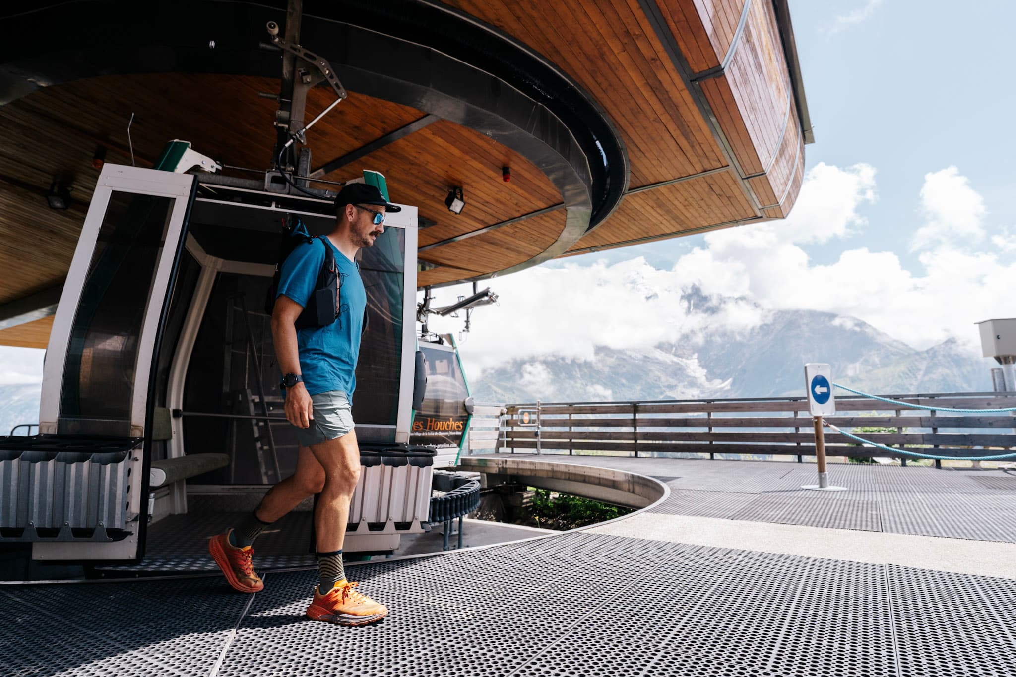 Runner gets of ski lift ready to start running