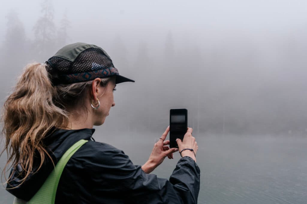 phones and trail running