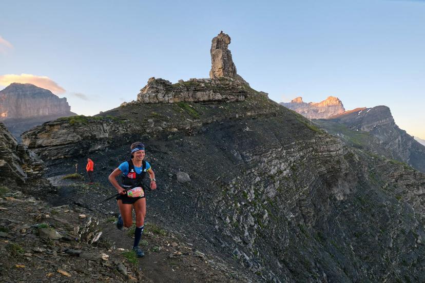 Audrey Tanguy on a single track