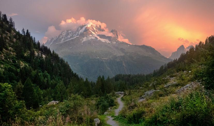 Sunset from Col de Forclaz, French Alps