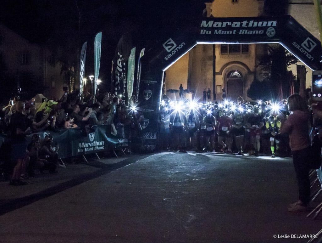 A 4 am start for the 80 km race means headlamps are glowing at Place de l’Amitié du Triangle. (Photo courtesy of Club des Sports, Leslie Delamarre.)