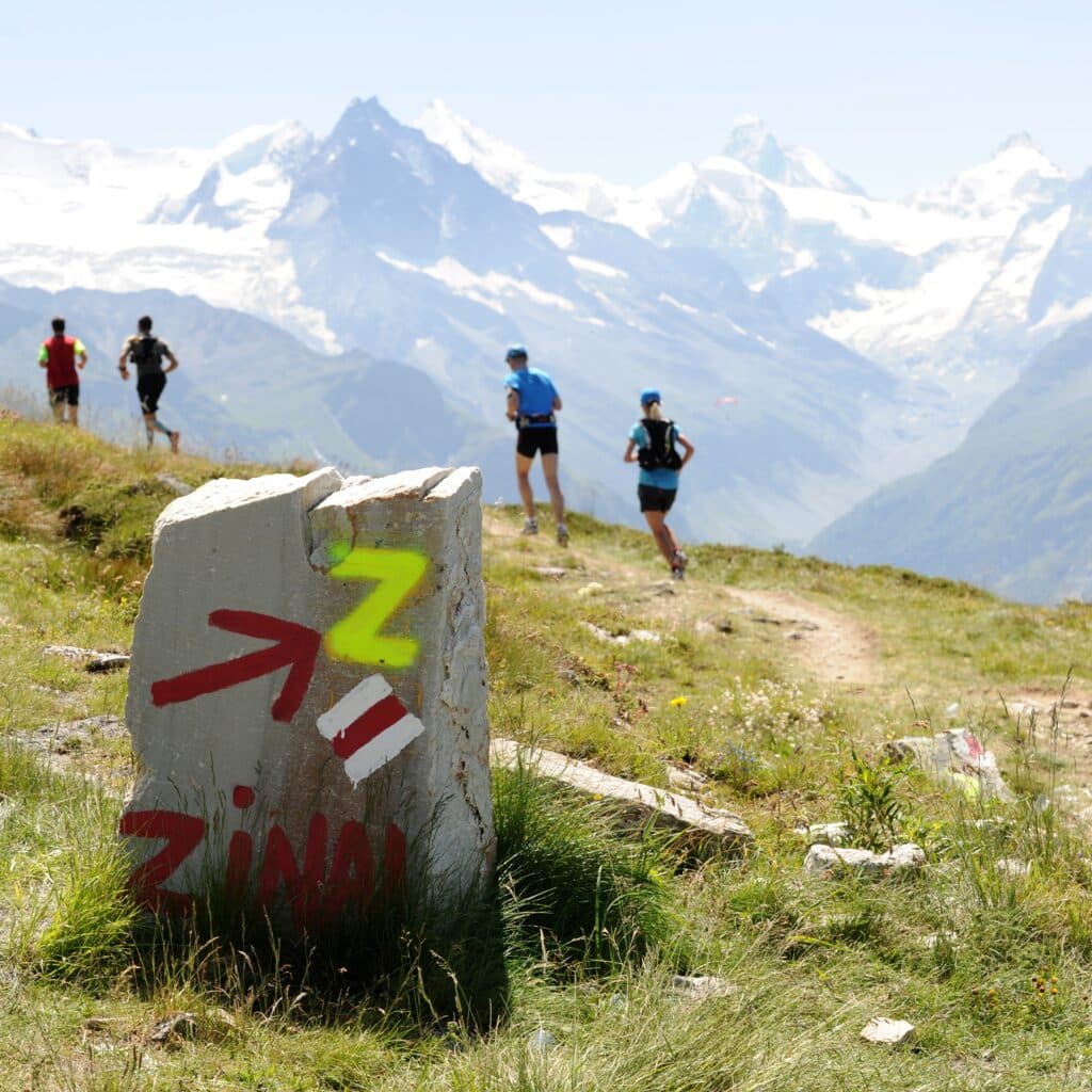Sierre Zinal arrow in the Alps