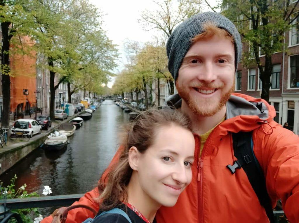 Selfie of Grant Fulton and his girlfriend with an Amsterdam canal