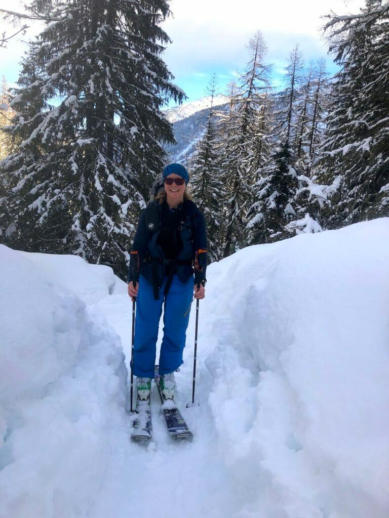 Becki ski touring in Bérard valley