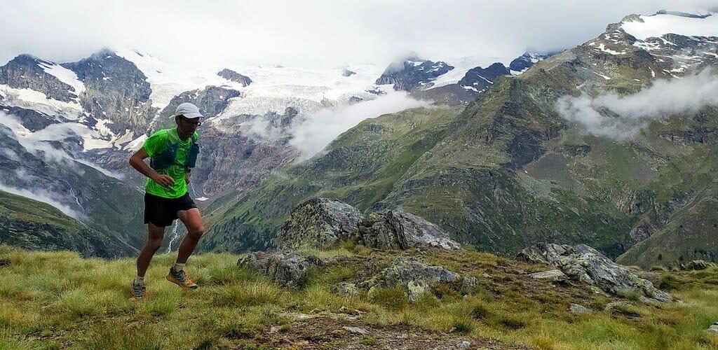Gideon Zadoks running in the Gran Paradiso, Italy